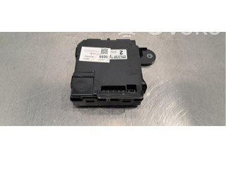 Блок комфорта DN4J67560 Mazda 3