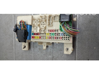 Pojistková skříňka Mazda 3 2005