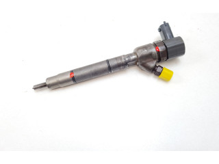 Форсунка 338002A900, 0445110320    KIA Ceed   