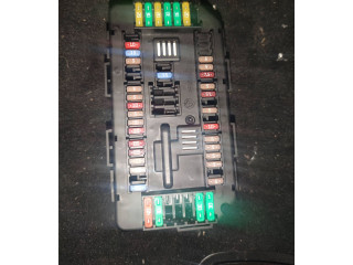   Pojistková skříňka 9389068, 08012018   BMW 4 F36 Gran coupe 2015