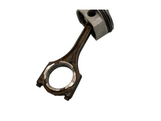 Píst 079B Audi A8 S8 D4 4H