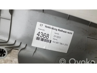 Боковая отделка у заднего сиденья (низ)