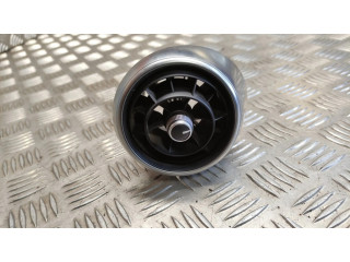 Боковая воздушная решётка