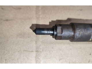 Форсунка 028130202p    Audi A3 S3 8L   