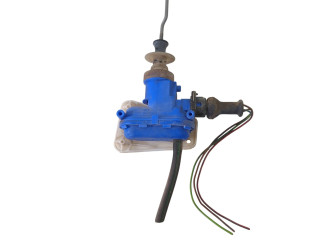 Вакуумный насос центрально замка 893862123, 893862153C   Audi 80 90 B3