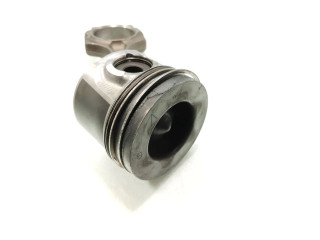 Поршень с шатуном N22A2 Honda CR-V