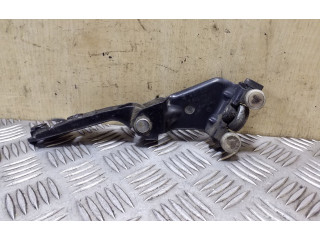 Средняя направляющая ролика / средний шарнир