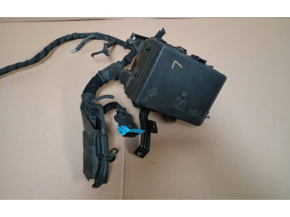 Блок предохранителей 670036939 Maserati Ghibli