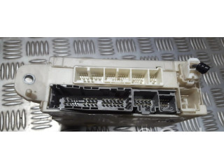 Блок предохранителей 8267253060 Lexus IS 220D-250-350