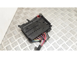 Блок предохранителей AV6T14A067BC   Ford Focus    