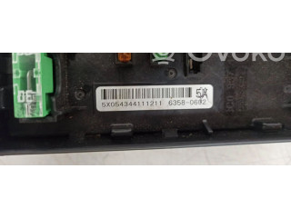   Pojistková skříňka 5n0937123   Volkswagen Tiguan 2012