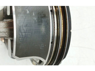 Поршень с шатуном 86L134, M156D Maserati Ghibli