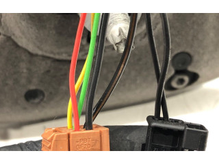 Zpětné zrcátko Peugeot 301 2012