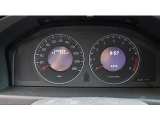 Панель приборов 31270898, 31270898   Volvo V70       