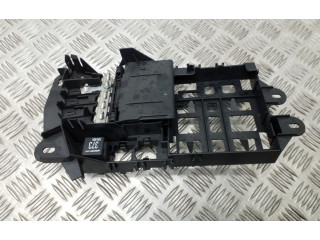 Pojistková skříňka 4F0971845 Audi A6 S6 C6 4F 2006