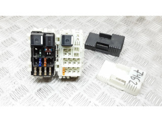 Pojistková skříňka 6G9T14C507, K067R Ford S-MAX 2010