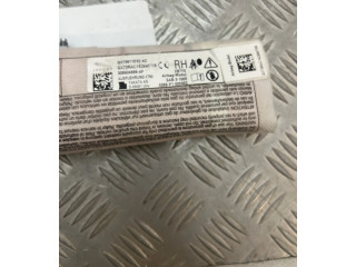 Подушка безопасности в сиденье GX73611D32AC Jaguar XE