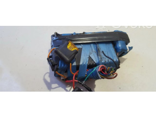 Блок управления Mitsubishi Carisma