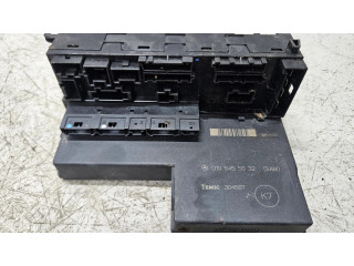 Pojistková skříňka 0025451901, 1967523 Mercedes-Benz E W210 1999