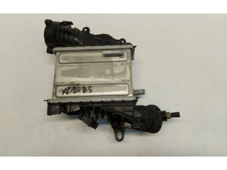 Интеркулер 8641466 Volvo XC90