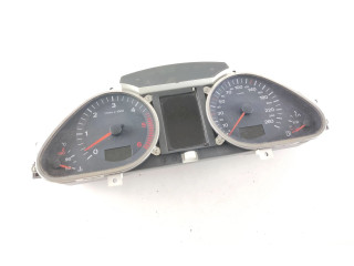 Přístrojová deska Audi Q7 4L 2010 4L0920900B, 4F0910900C