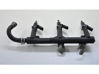 Топливная рампа    Audi A7 S7 4G   для двигателя CGXB