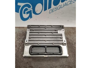 Блок управления двигателем Блок управления P05033174AA, P05033174AA   Chrysler PT Cruiser