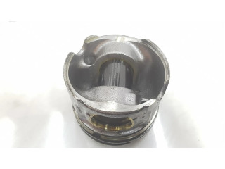  Поршень с шатуном  8580515, 11258580515  BMW X3 G01 для дизельного двигателя 2.0