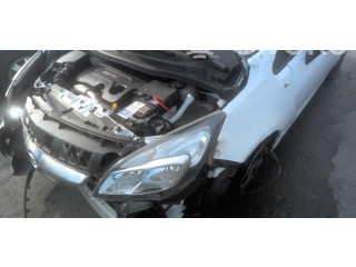 Зеркало электрическое Opel Meriva B 2010 - 2016 года