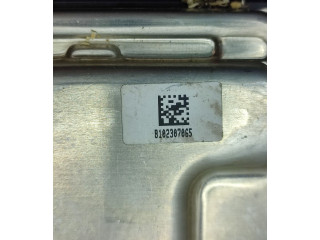 Блок управления двигателем ECU