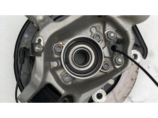 Задний поворотный кулак (ступица, цапфа)