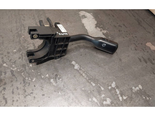 Ручка стеклоочистителей 8D0953503A    Audi A4 S4 B5 8D  ARM 