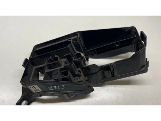 Pojistková skříňka Toyota Camry 2012