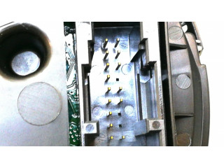 Панель приборов 81A920, 8V0190B Audi Q2 -