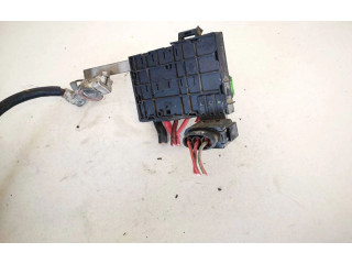 Блок предохранителей Volkswagen Golf IV