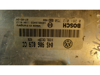 Блок управления двигателя 0281012750, 045906019CC Skoda Roomster (5J)