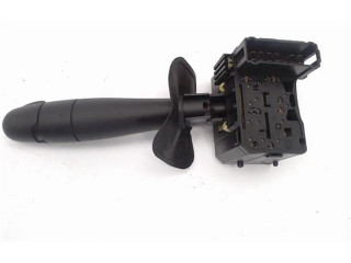 Pojistková skříňka Ручка стеклоочистителей 8200299870, 34570801AM Renault Kangoo I 2003