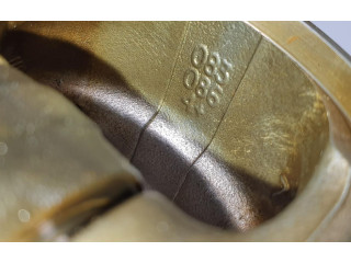  Поршень с шатуном    Mercedes-Benz A W169  