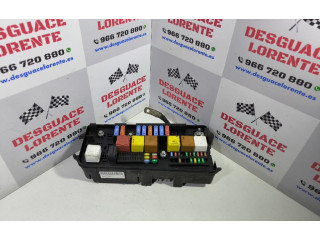 Блок предохранителей 13240243 Jaguar XJ X350