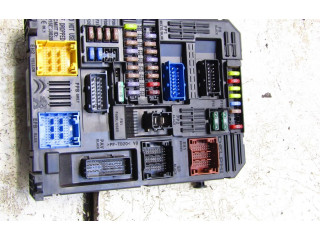 Блок управления 9820977180 Peugeot 3008 II