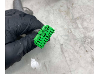 Зеркало электрическое Volvo V70 2000 - 2004 года