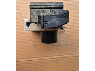 Блок АБС 30714956, 00401396D0   Volvo  V70  2000 - 2004 года