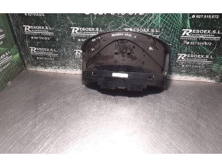 Přístrojová deska Mercedes-Benz C W203 2000 A2035402647