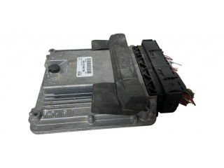 Řídící jednotka 04L906021BM Audi A5 8T 8F 2015