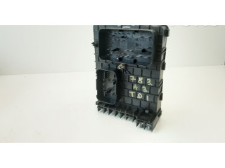 Блок предохранителей 1K0937124K Audi A3 S3 A3 Sportback 8P