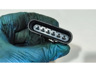 Pojistková skříňka 31337183, 004943 Volvo V70 2011