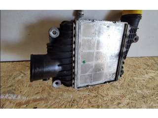 Интеркулер GX736K775AD Land Rover Range Rover Velar