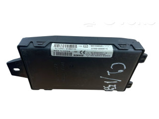 Блок управления 8201068829, 137751053315 Dacia Duster