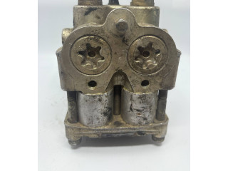 Jednotka ABS 4A0614111A, 0265201049   Audi 100 S4 C4 1992