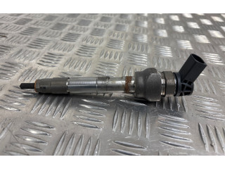 Vstřikovač 0445110613, 65827 BMW 2 F46
